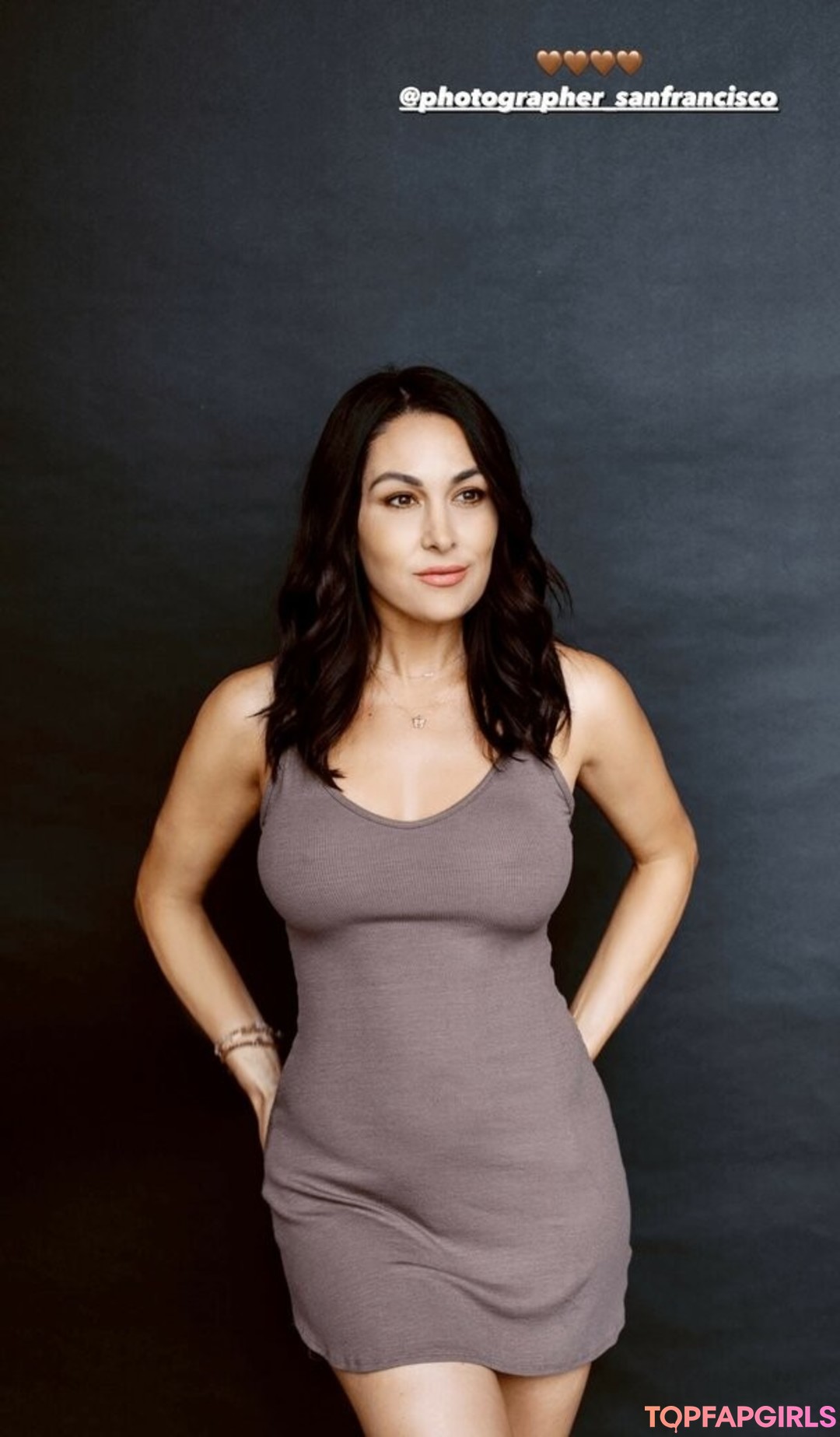 Photo nue de fuite OnlyFans de The Bella Twins #196 Photo nue de fuite OnlyFans de The Bella Twins #196