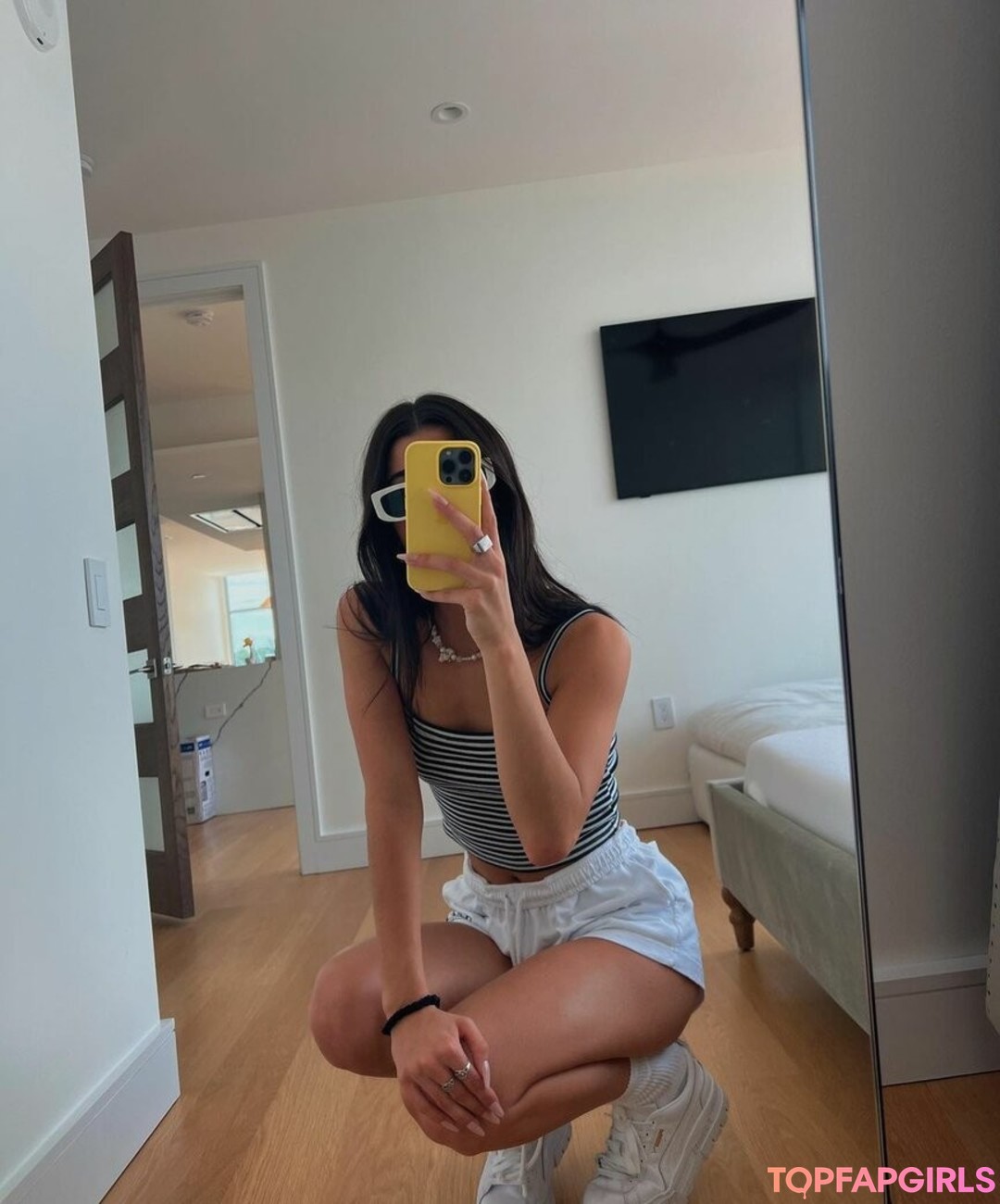 Photo nue de fuite OnlyFans de Charli Damelio #207 Photo nue de fuite OnlyFans de Charli Damelio #207