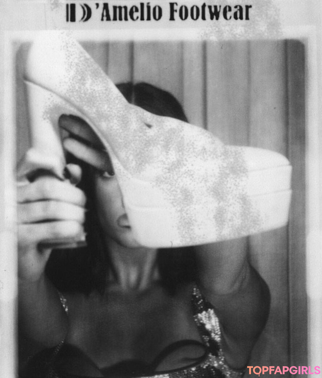 Photo nue de fuite OnlyFans de Charli Damelio #670 Photo nue de fuite OnlyFans de Charli Damelio #670