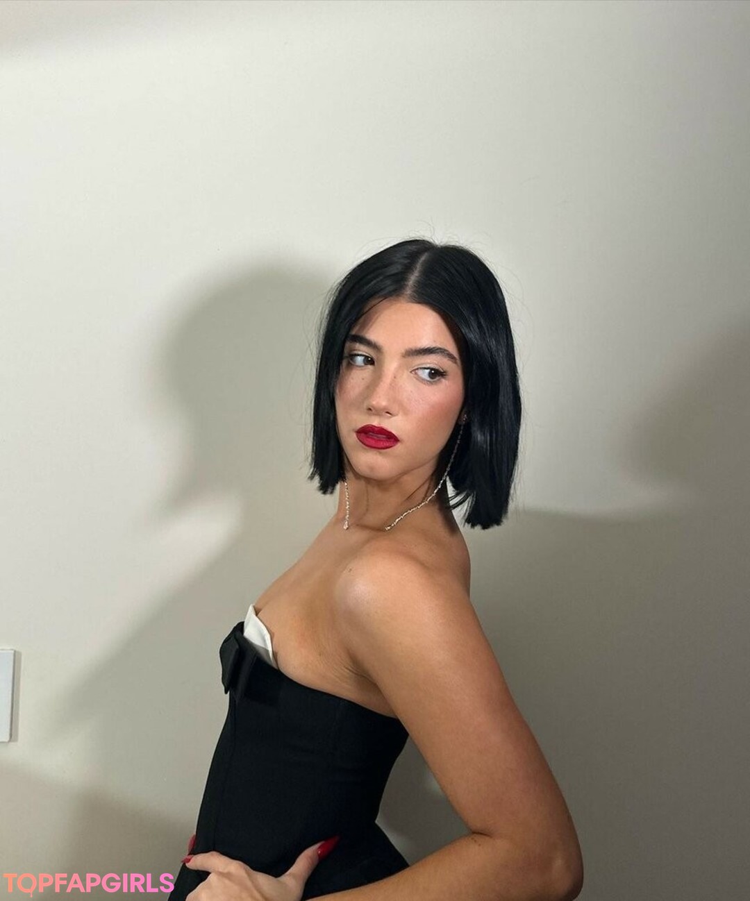 Photo nue de fuite OnlyFans de Charli Damelio #882 Photo nue de fuite OnlyFans de Charli Damelio #882