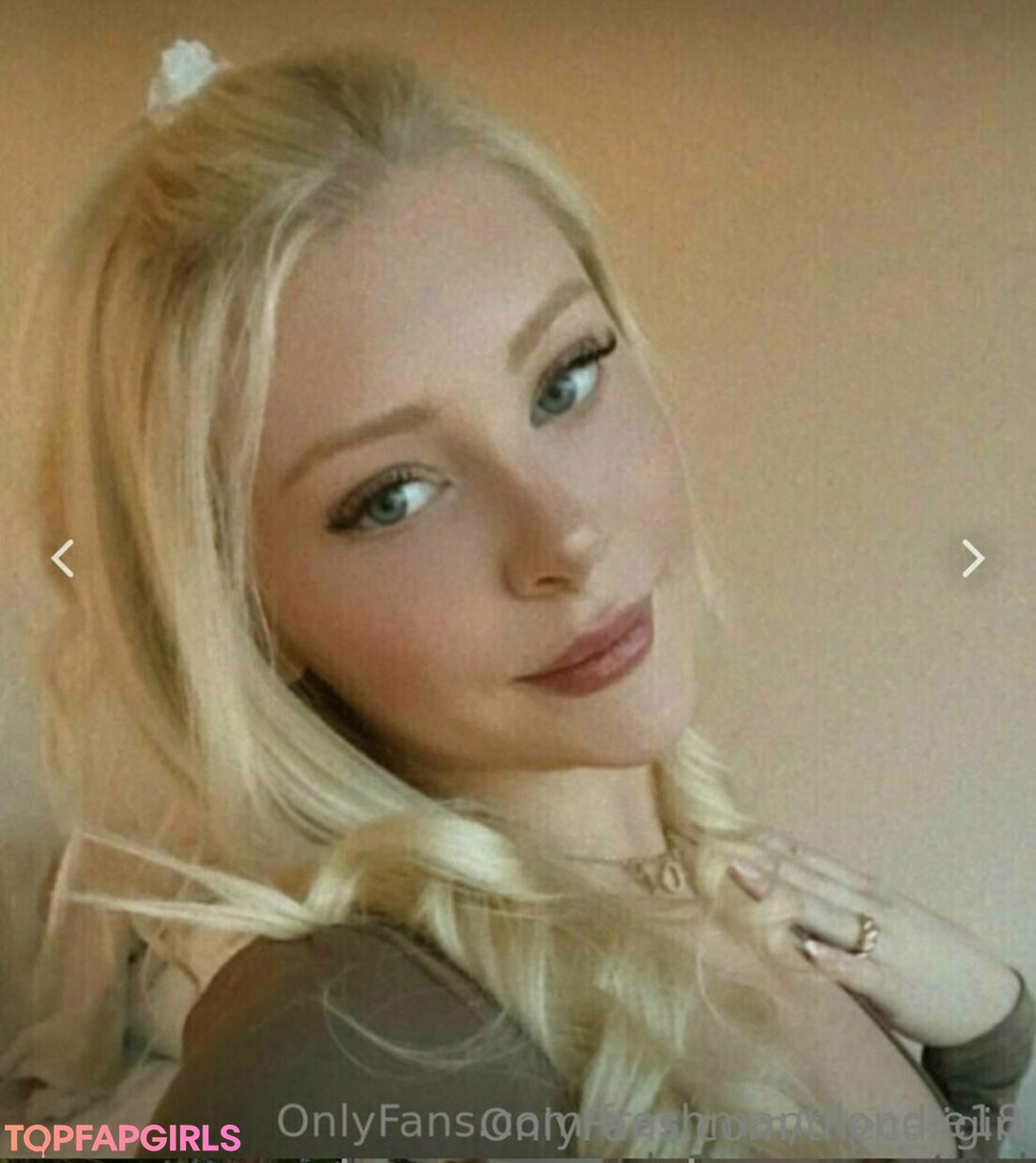 Photo nue de fuite OnlyFans de Thecaligirl #197 Photo nue de fuite OnlyFans de Thecaligirl #197