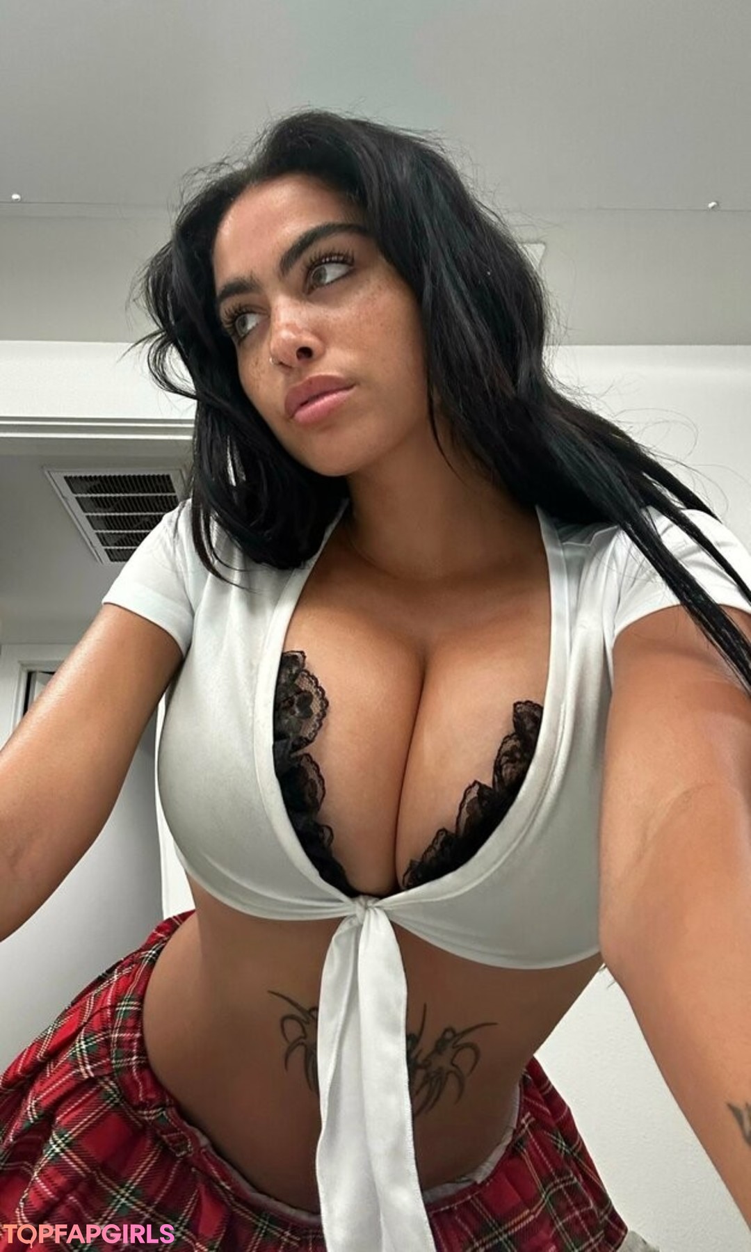 Photo nue de fuite OnlyFans de Thecaligirl #722 Photo nue de fuite OnlyFans de Thecaligirl #722