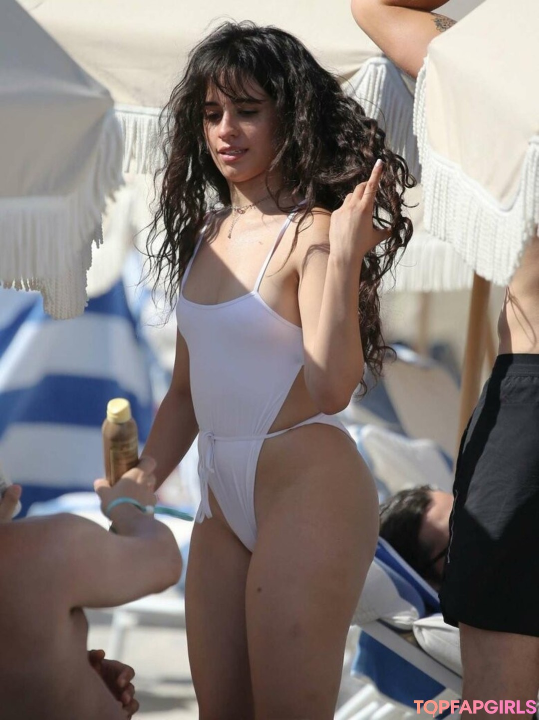 Photo nue de fuite OnlyFans de Camila Cabello #1005