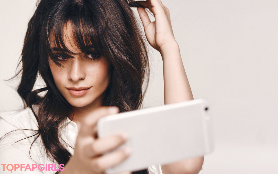 Photo nue de fuite OnlyFans de Camila Cabello #170 Photo nue de fuite OnlyFans de Camila Cabello #170