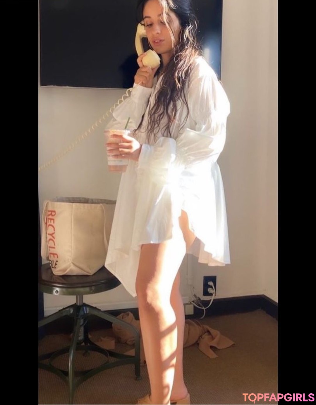 Photo nue de fuite OnlyFans de Camila Cabello #37 Photo nue de fuite OnlyFans de Camila Cabello #37