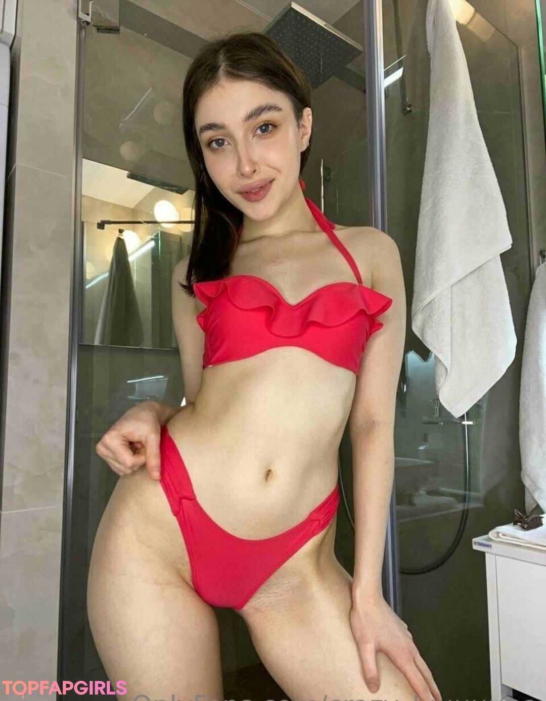 Photo nue de fuite OnlyFans de Crazyluuuuuna #33 Photo nue de fuite OnlyFans de Crazyluuuuuna #33