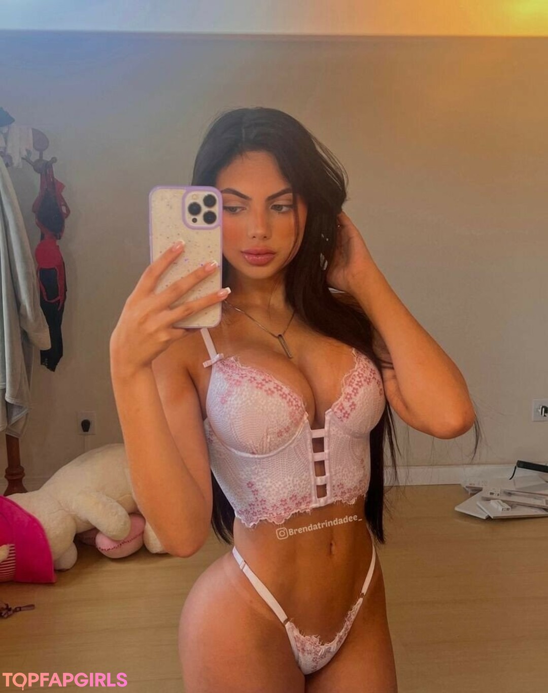 Photo nue de fuite OnlyFans de Brenda Trindade #154 Photo nue de fuite OnlyFans de Brenda Trindade #154