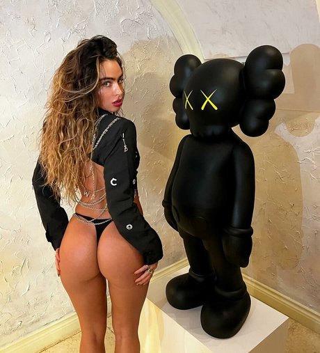 Sommer Ray