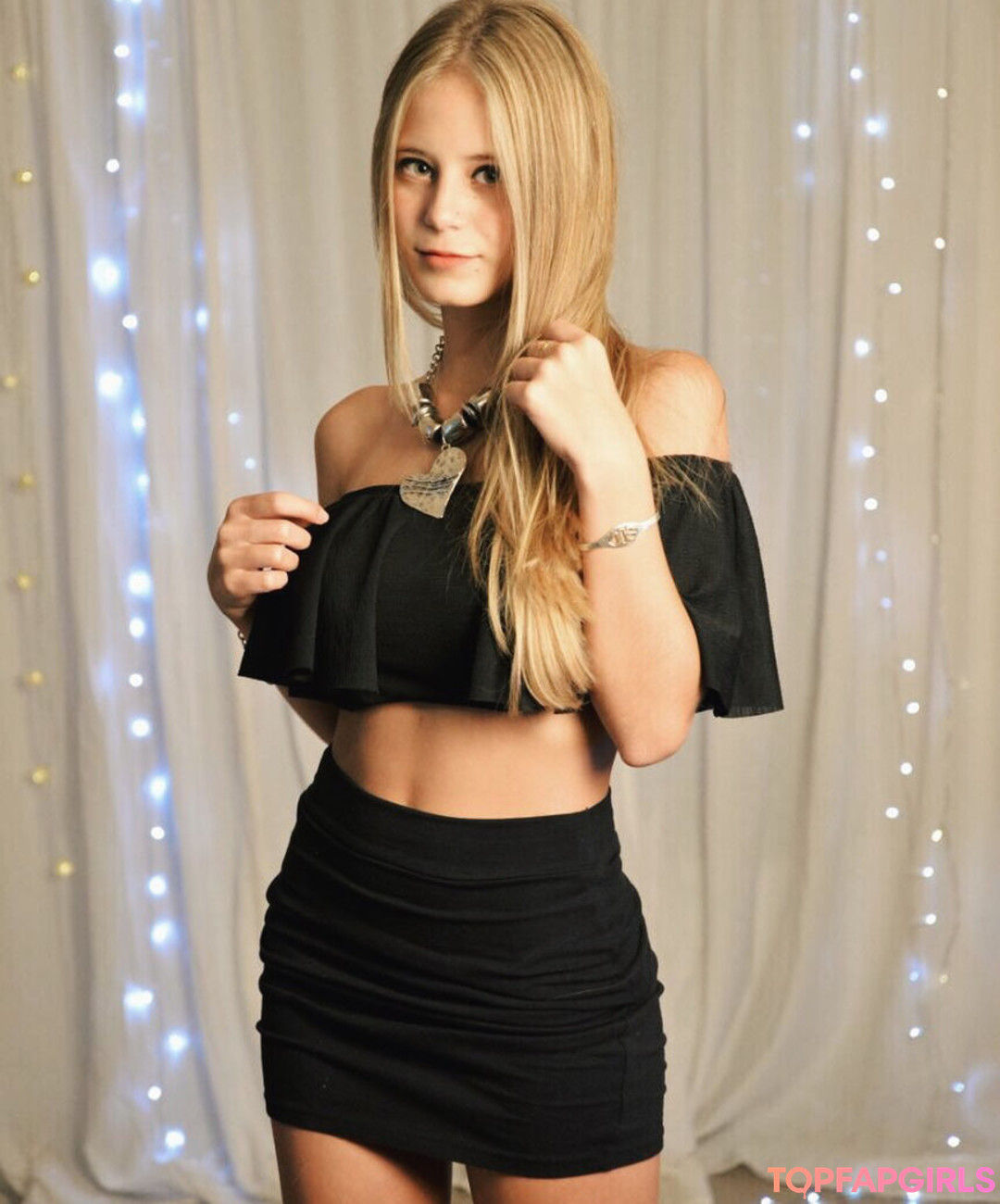 Photo nue de fuite OnlyFans de Sol Aguilera #133 Photo nue de fuite OnlyFans de Sol Aguilera #133