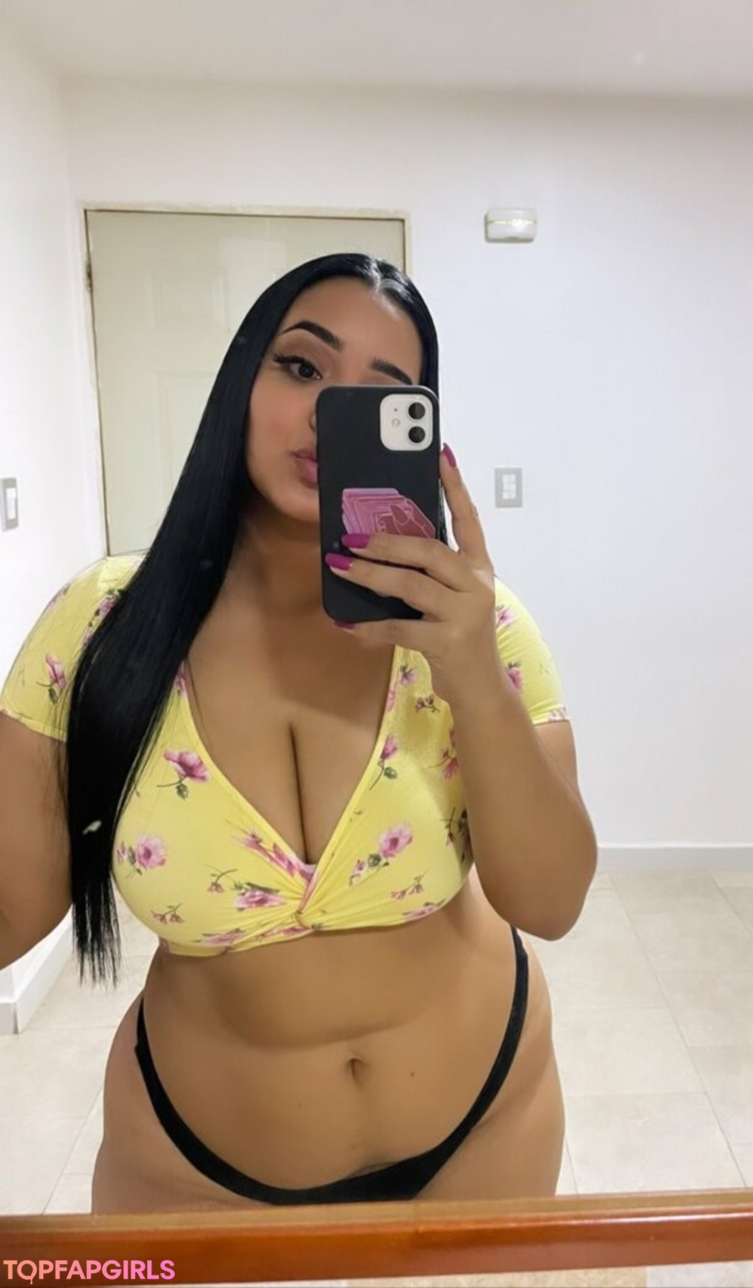 Photo nue de fuite OnlyFans de Adriana Jinett #5 Photo nue de fuite OnlyFans de Adriana Jinett #5