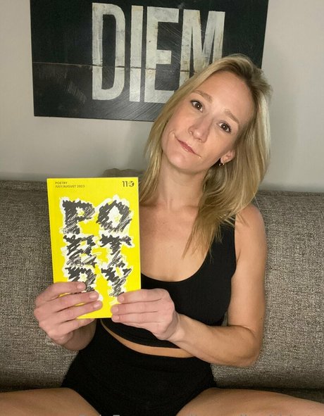 Photo nue de fuite OnlyFans de Livewellwithkate