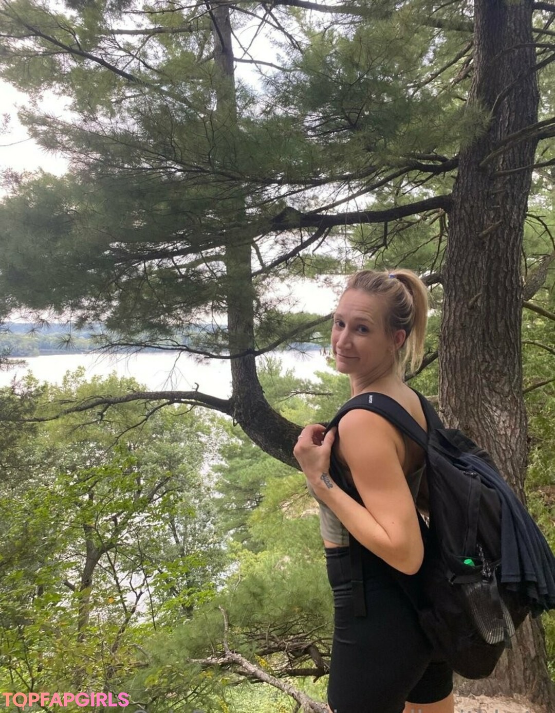 Photo nue de fuite OnlyFans de Livewellwithkate #30 Photo nue de fuite OnlyFans de Livewellwithkate #30