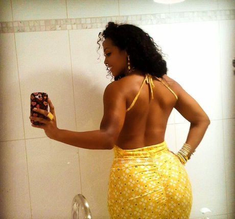 Photo nue de fuite OnlyFans de Rosiane Pinheiro