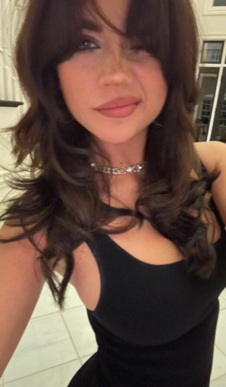 Photo nue de fuite OnlyFans de Lujan