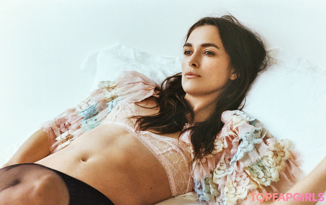 Photo nue de fuite OnlyFans de Keira Knightley #41 Photo nue de fuite OnlyFans de Keira Knightley #41