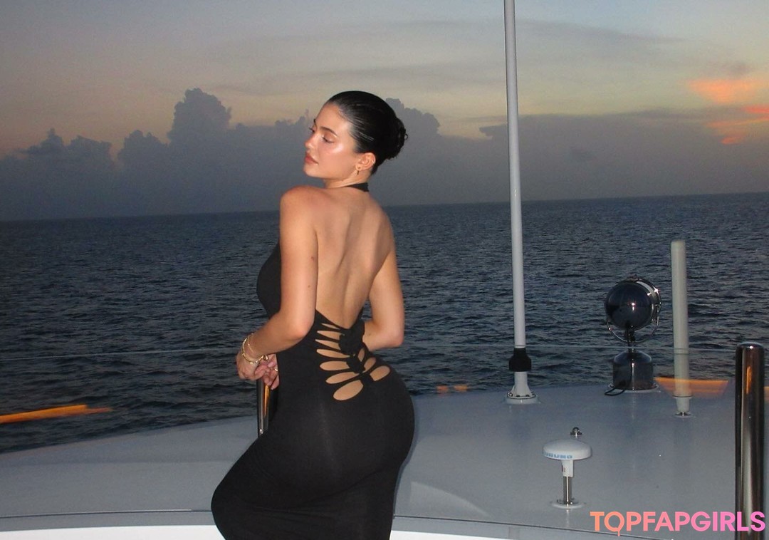 Photo nue de fuite OnlyFans de Kylie Jenner #1314