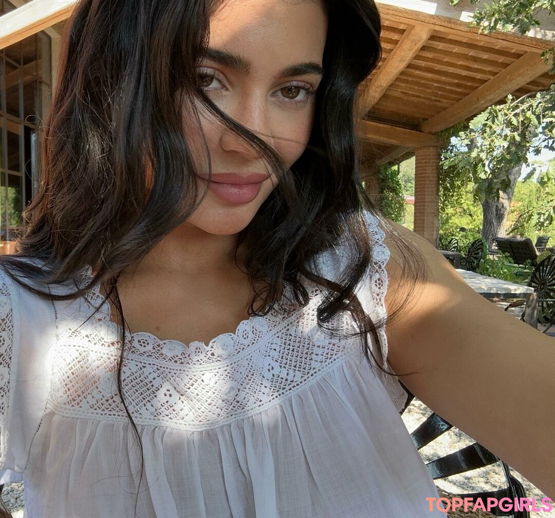 Photo nue de fuite OnlyFans de Kylie Jenner #1330