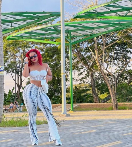 Maryoficial_fit