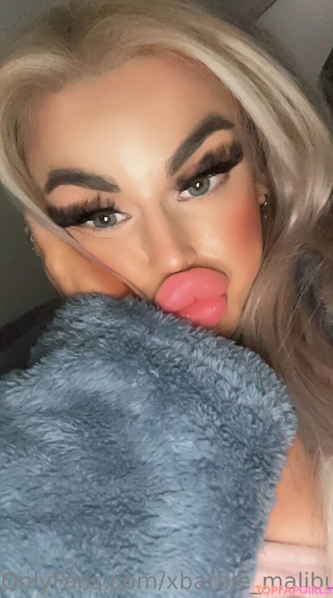 Photo nue de fuite OnlyFans de Xbarbiemalibux #129 Photo nue de fuite OnlyFans de Xbarbiemalibux #129