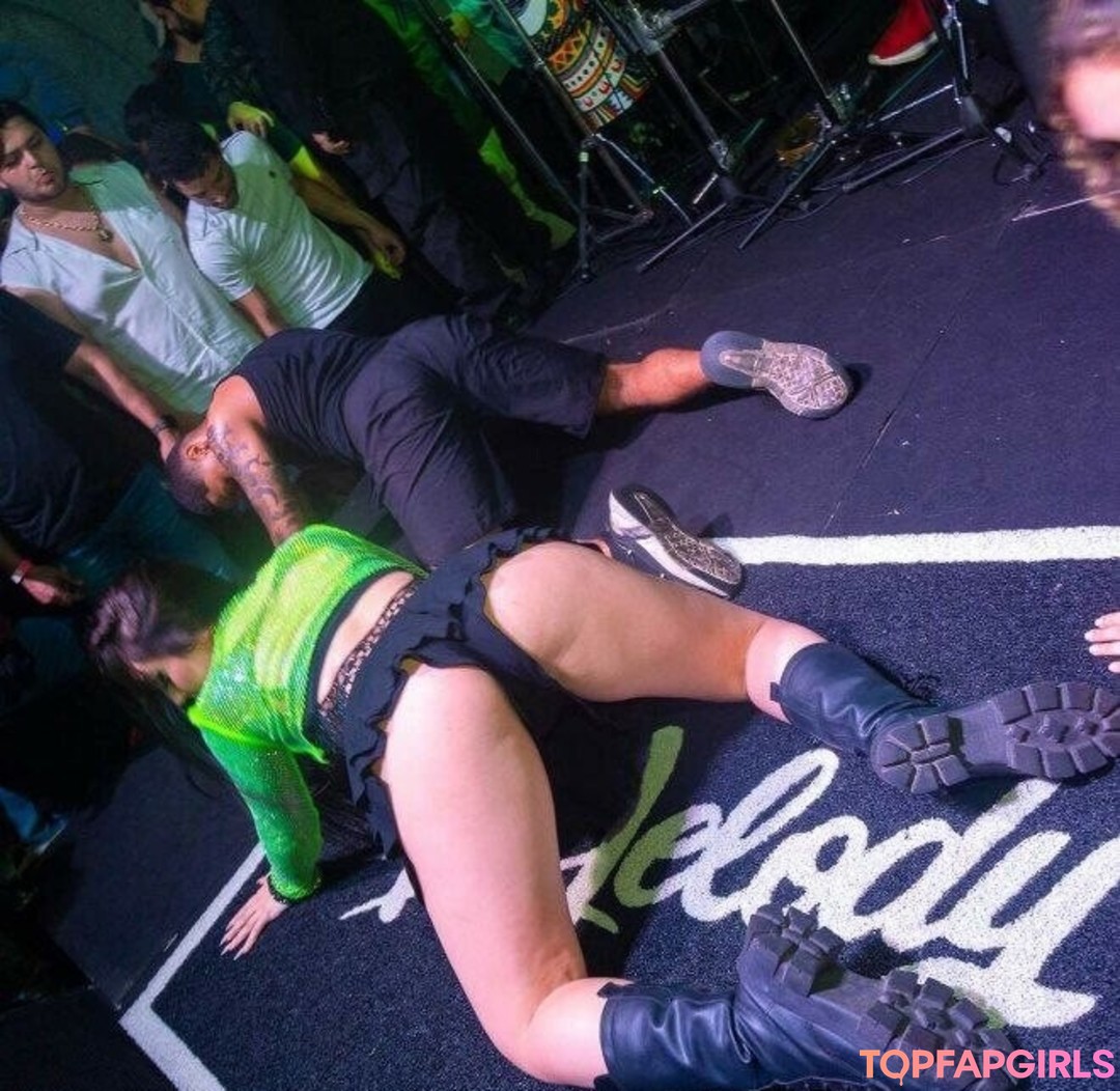 Photo nue de fuite OnlyFans de Mc Bella Angel #111 Photo nue de fuite OnlyFans de Mc Bella Angel #111