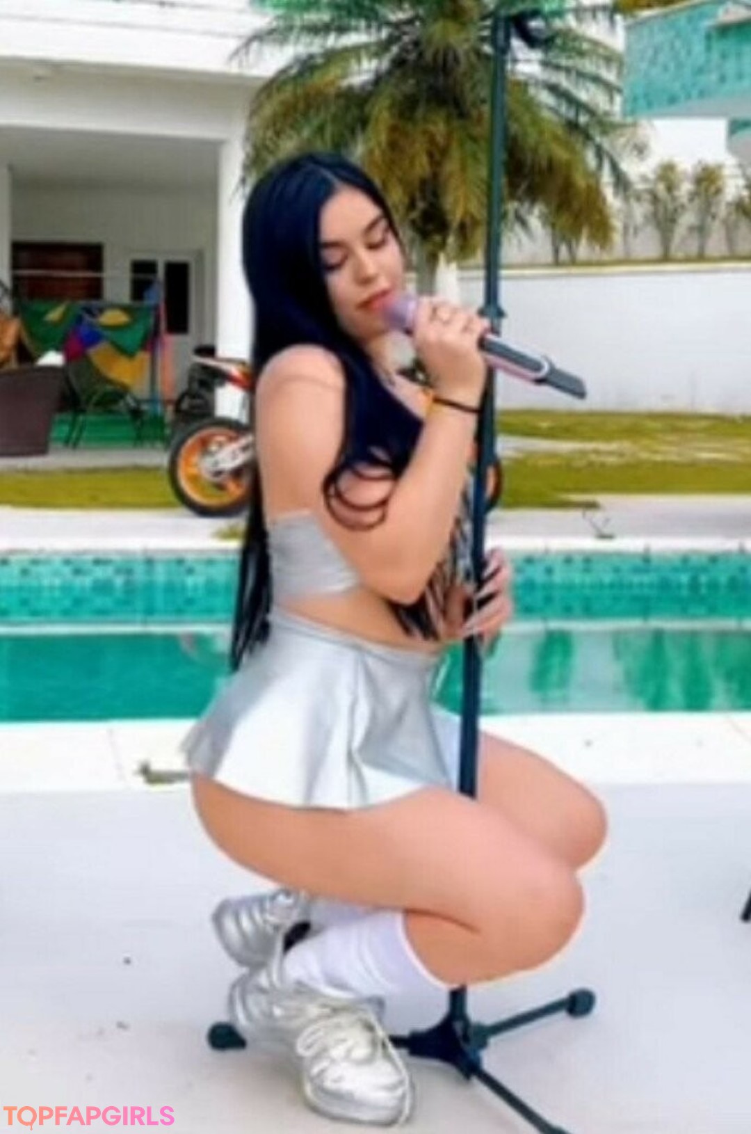 Photo nue de fuite OnlyFans de Mc Bella Angel #22 Photo nue de fuite OnlyFans de Mc Bella Angel #22