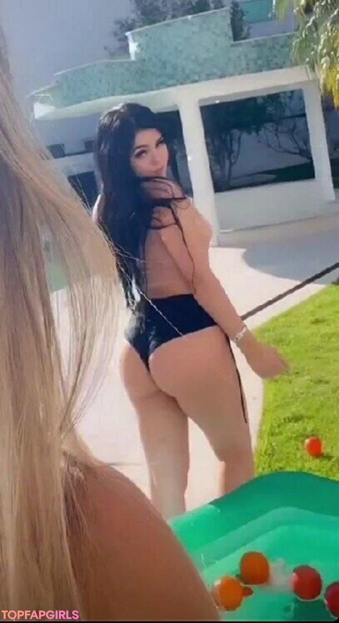 Photo nue de fuite OnlyFans de Mc Bella Angel #49 Photo nue de fuite OnlyFans de Mc Bella Angel #49