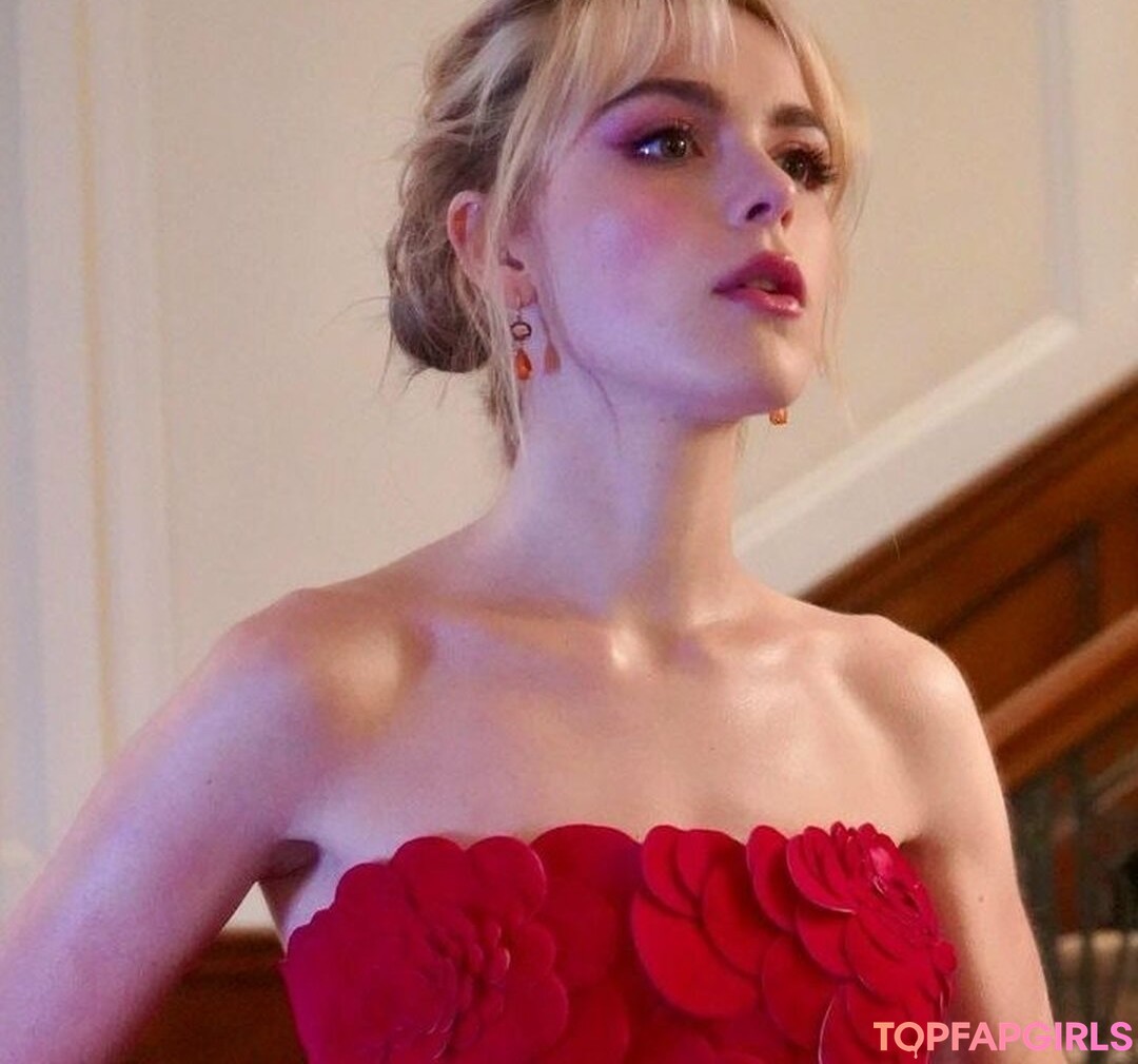 Photo nue de fuite OnlyFans de Kiernan Shipka #1096