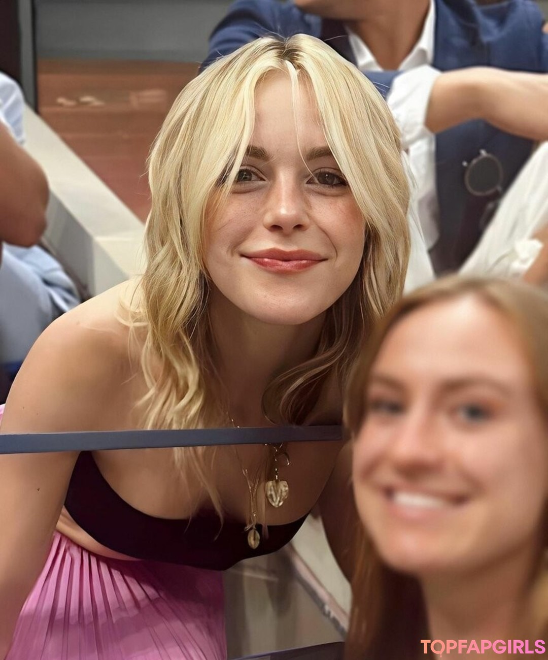 Photo nue de fuite OnlyFans de Kiernan Shipka #1618