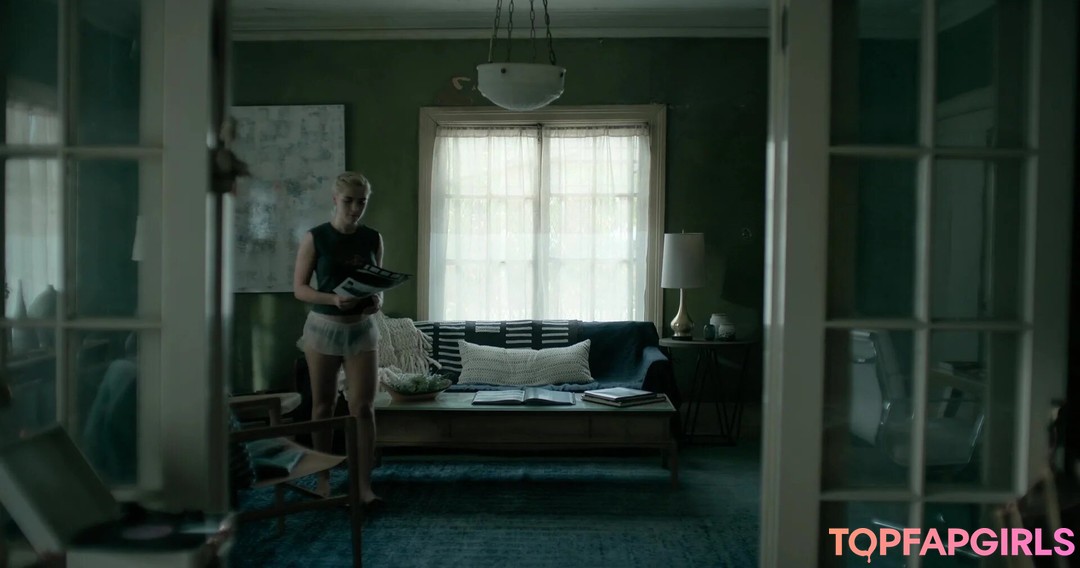 Photo nue de fuite OnlyFans de Kiernan Shipka #657 Photo nue de fuite OnlyFans de Kiernan Shipka #657