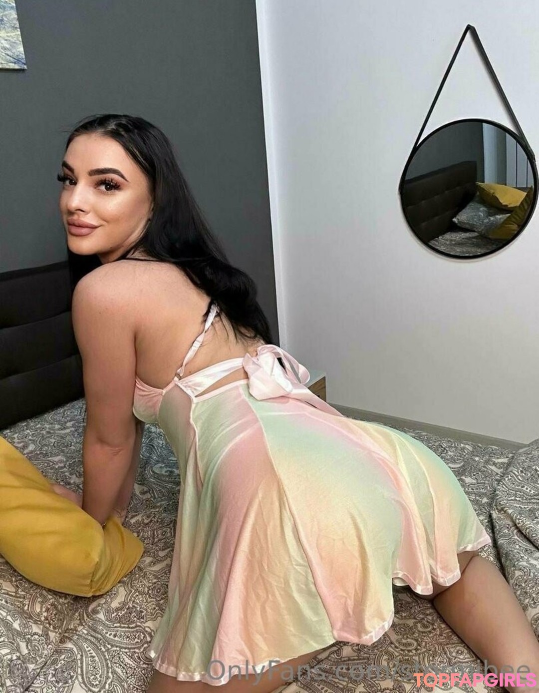 Photo nue de fuite OnlyFans de Stormibee #97 Photo nue de fuite OnlyFans de Stormibee #97