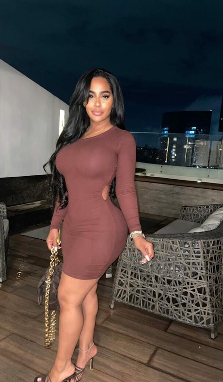 Photo nue de fuite OnlyFans de Ayisha Diaz