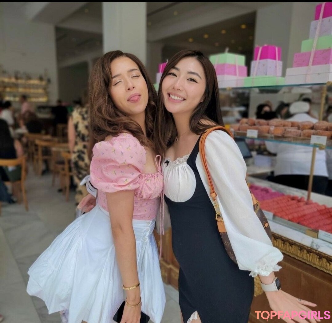Photo nue de fuite OnlyFans de Xchocobars #102 Photo nue de fuite OnlyFans de Xchocobars #102