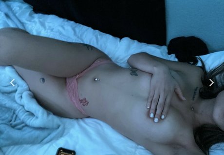 Photo nue de fuite OnlyFans de Ilov3nikki