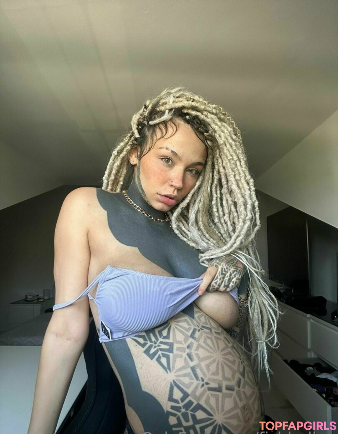 Photo nue de fuite OnlyFans de Fishball Suicide #1985