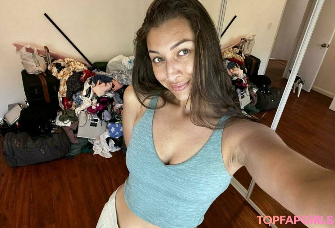 Photo nue de fuite OnlyFans de Bellarollandx #231 Photo nue de fuite OnlyFans de Bellarollandx #231