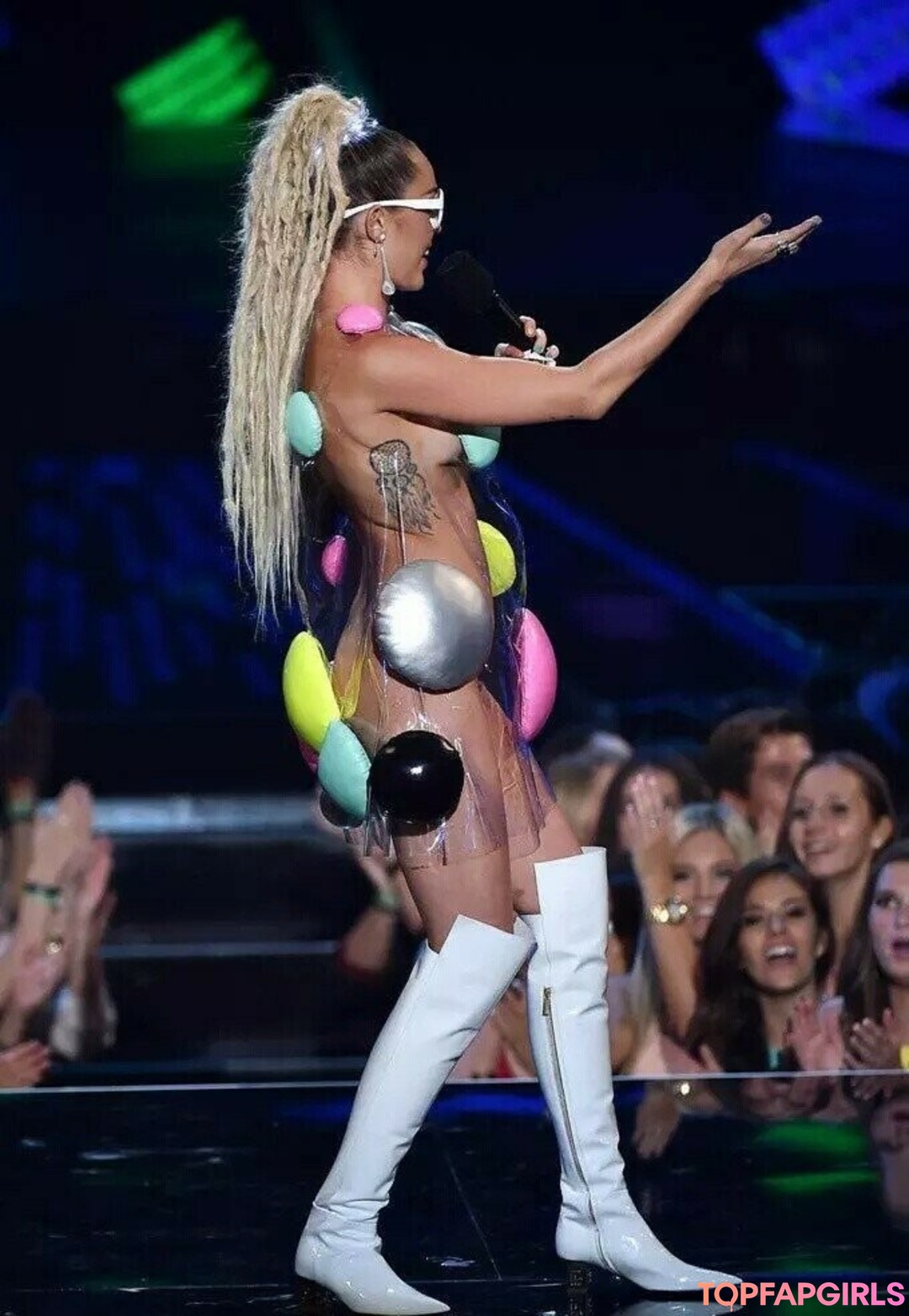 Photo nue de fuite OnlyFans de Miley Cyrus #1219