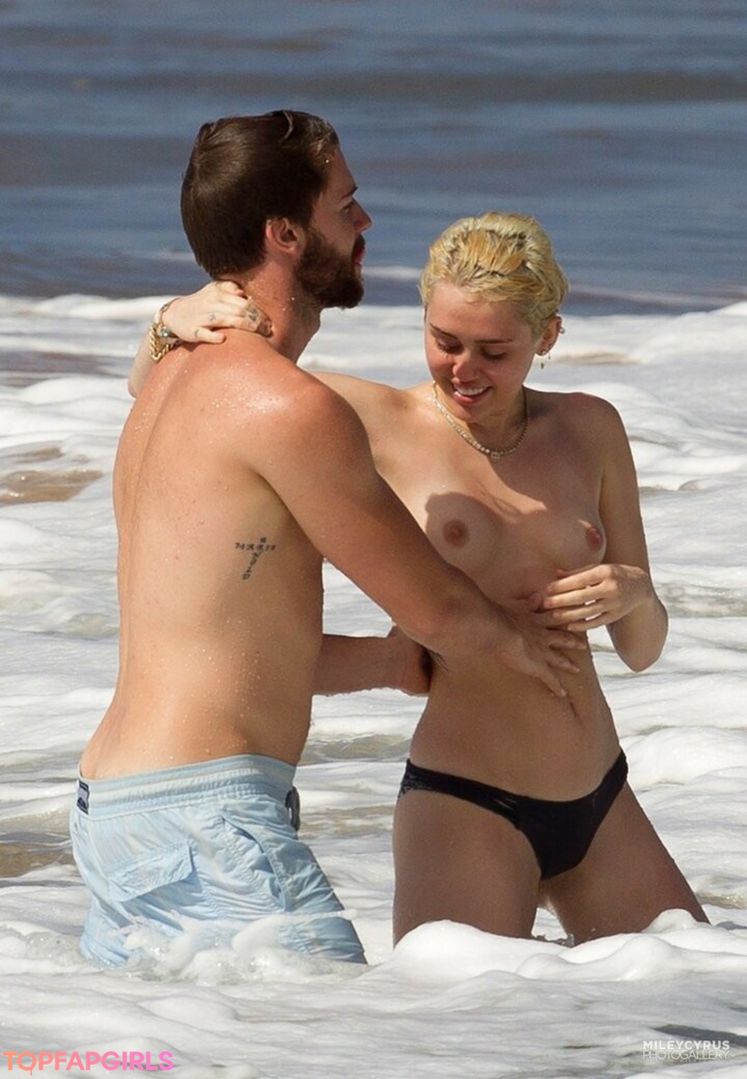 Photo nue de fuite OnlyFans de Miley Cyrus #1298