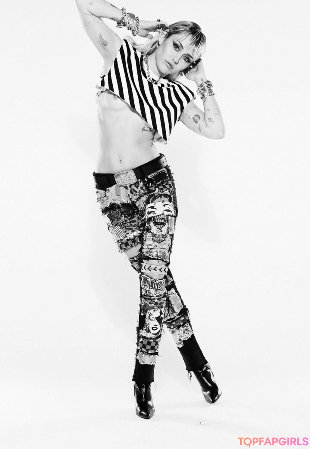 Photo nue de fuite OnlyFans de Miley Cyrus #1397