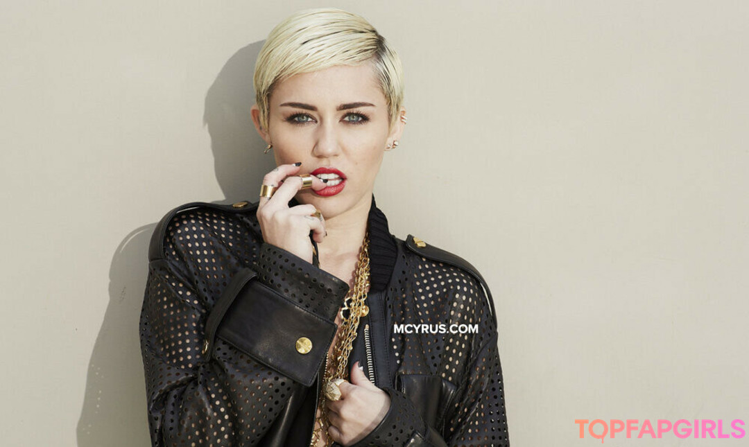 Photo nue de fuite OnlyFans de Miley Cyrus #1521