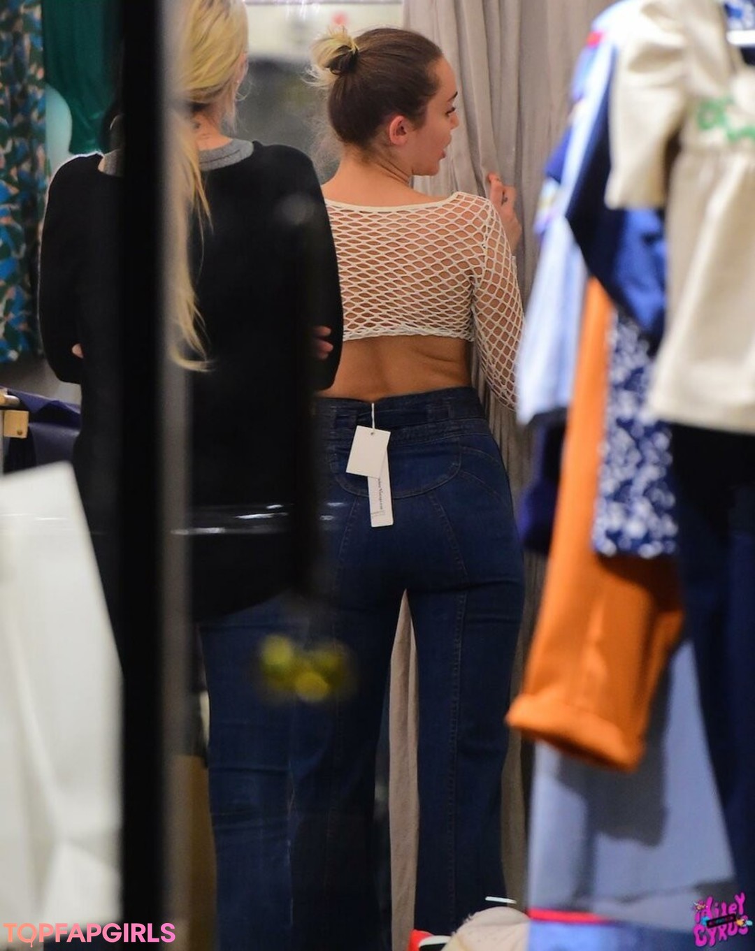 Photo nue de fuite OnlyFans de Miley Cyrus #1592