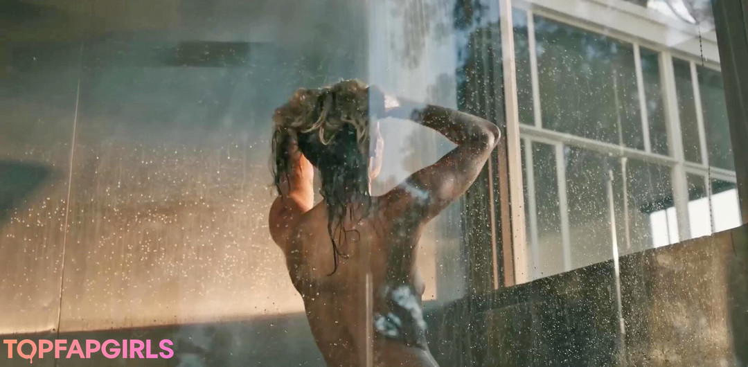 Photo nue de fuite OnlyFans de Miley Cyrus #1906