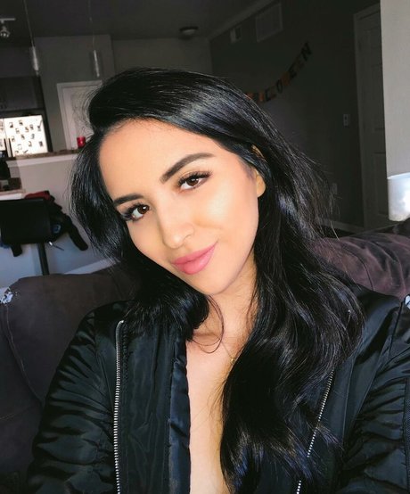 Yourfutureexwifey