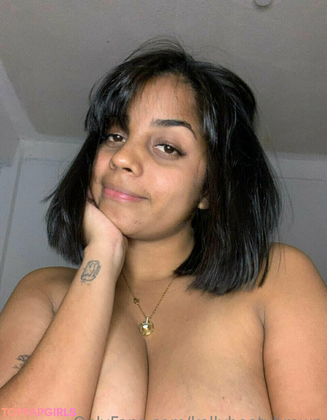 Photo nue de fuite OnlyFans de Kellybootybrown #34 Photo nue de fuite OnlyFans de Kellybootybrown #34