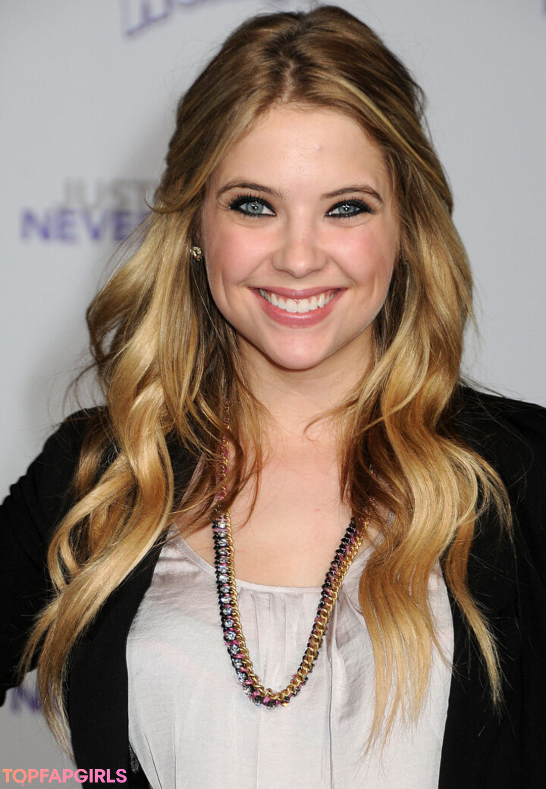 Photo nue de fuite OnlyFans de Ashley Benson #275 Photo nue de fuite OnlyFans de Ashley Benson #275