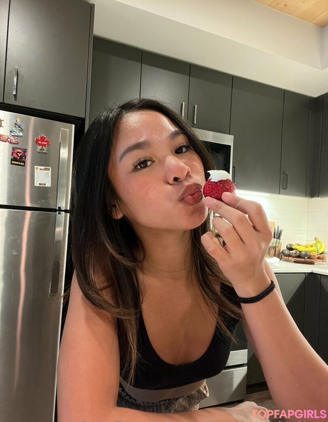 Photo nue de fuite OnlyFans de Yourangeldarling #67 Photo nue de fuite OnlyFans de Yourangeldarling #67