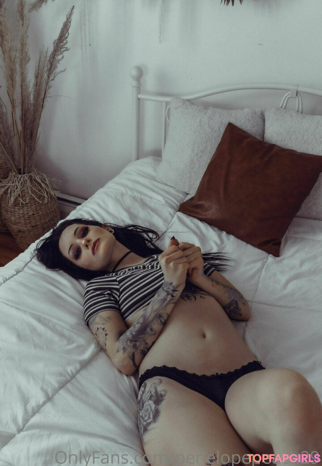 Photo nue de fuite OnlyFans de Penelopepeach29 #31 Photo nue de fuite OnlyFans de Penelopepeach29 #31