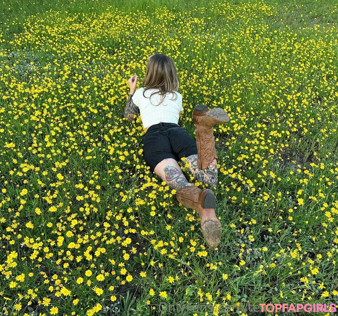 Photo nue de fuite OnlyFans de Texasriverfairy #5 Photo nue de fuite OnlyFans de Texasriverfairy #5