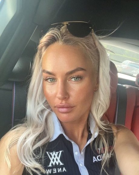 Charley Hull