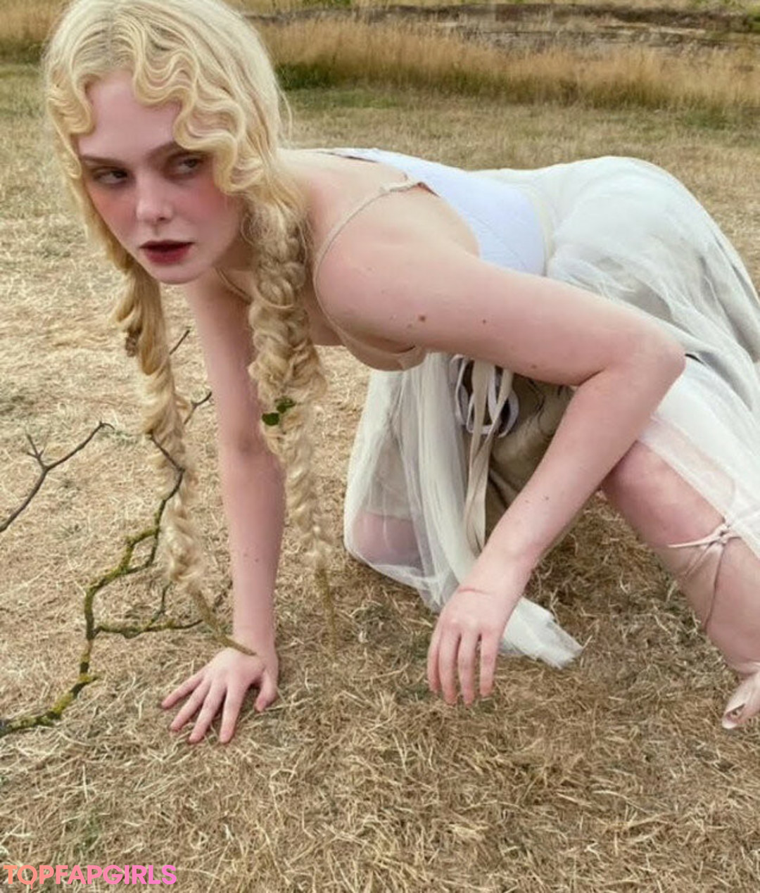 Photo nue de fuite OnlyFans de Elle Fanning #1079