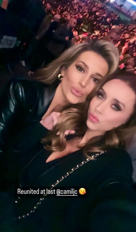 Una Healy